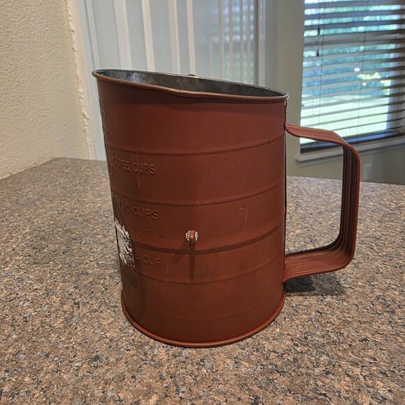 Handpainted Christmas Santa Flour Sifter Red White Holiday Kitchen Decor Gift - Picture 6 of 9